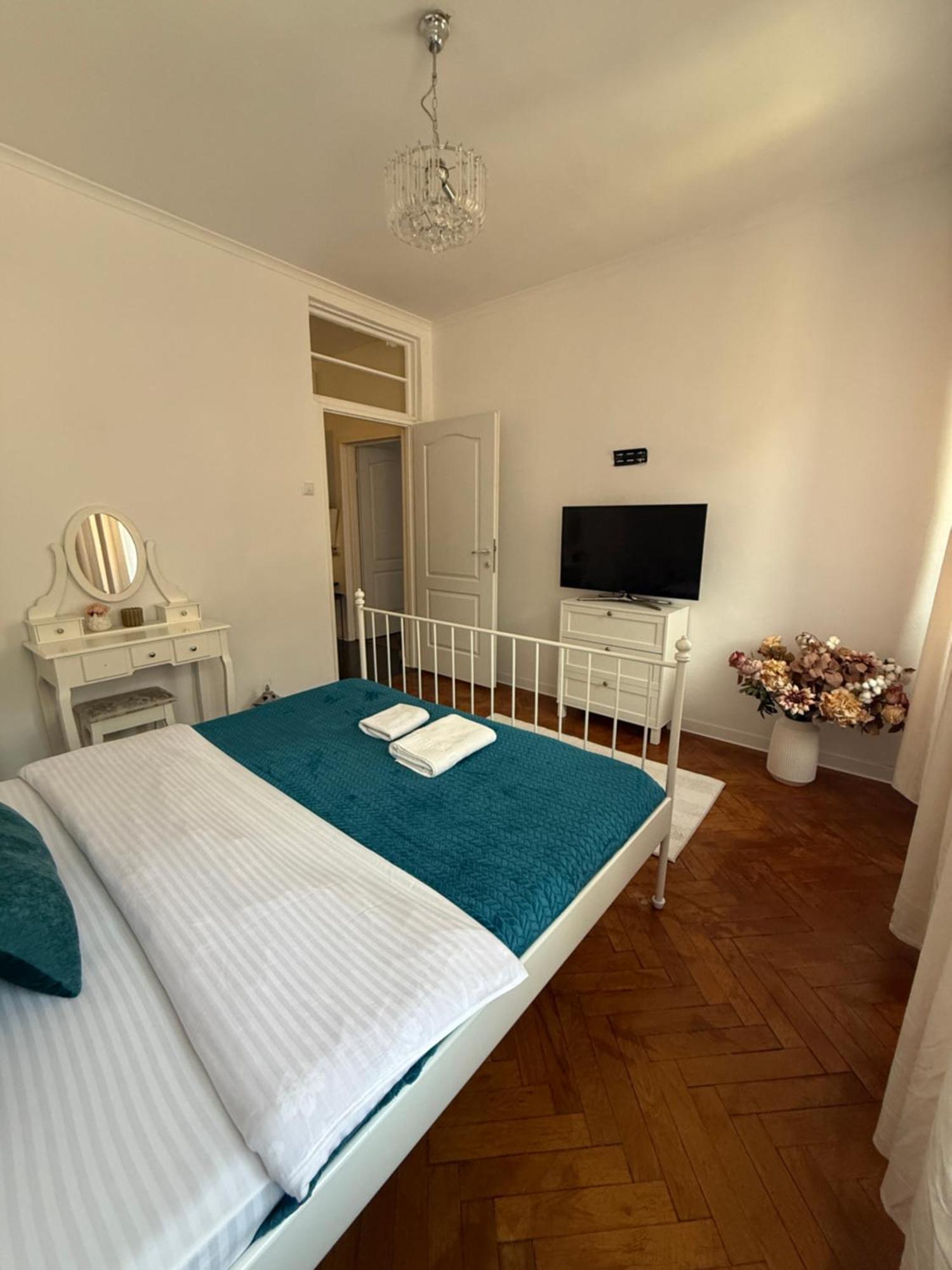 Apartament Postavarului *